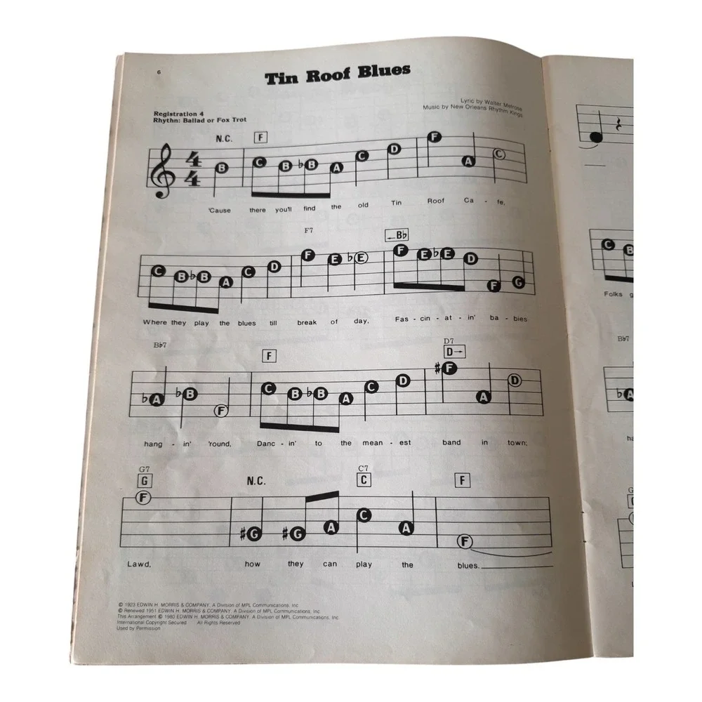 5 E-Z Play Today Music Gershwin Berlin Porter Rodgers Organ Piano Keybrd Guitar